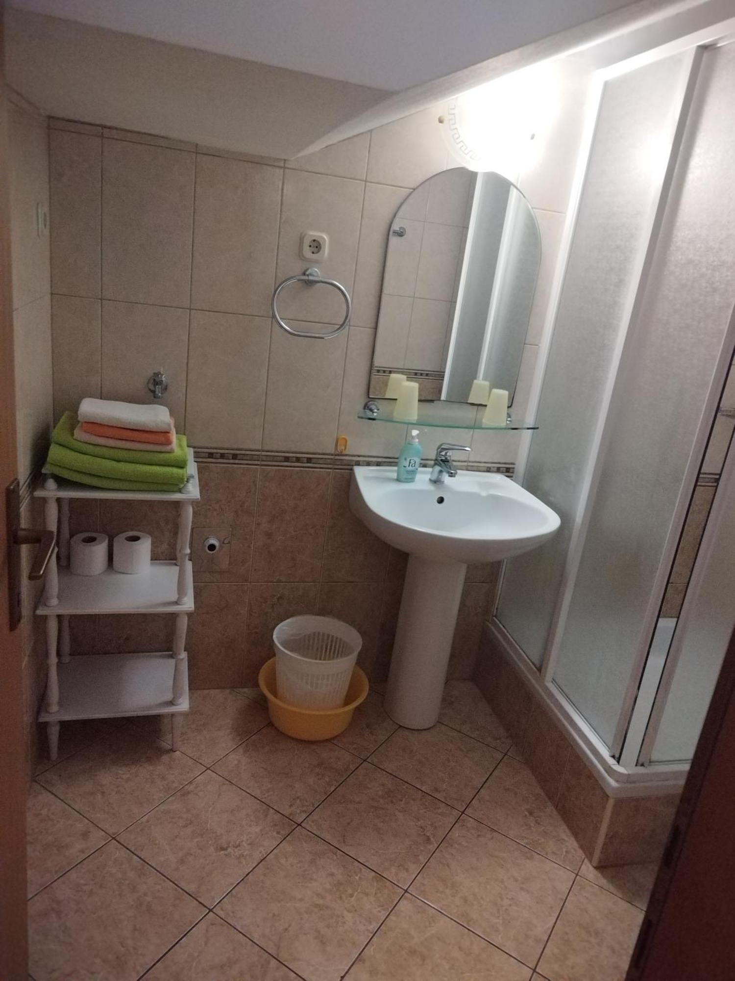 A2+1 Groundfloor Brela Apartman Kültér fotó